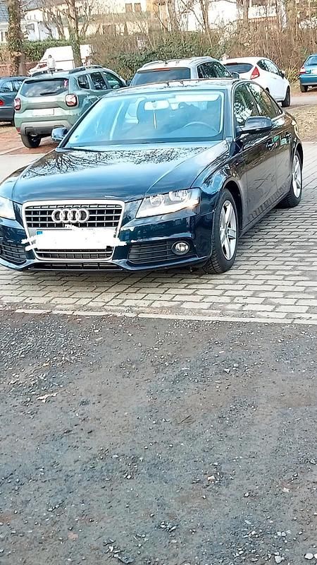 Gebraucht Audi A4 160 PS (117 kW) 2009 Blau Limousine