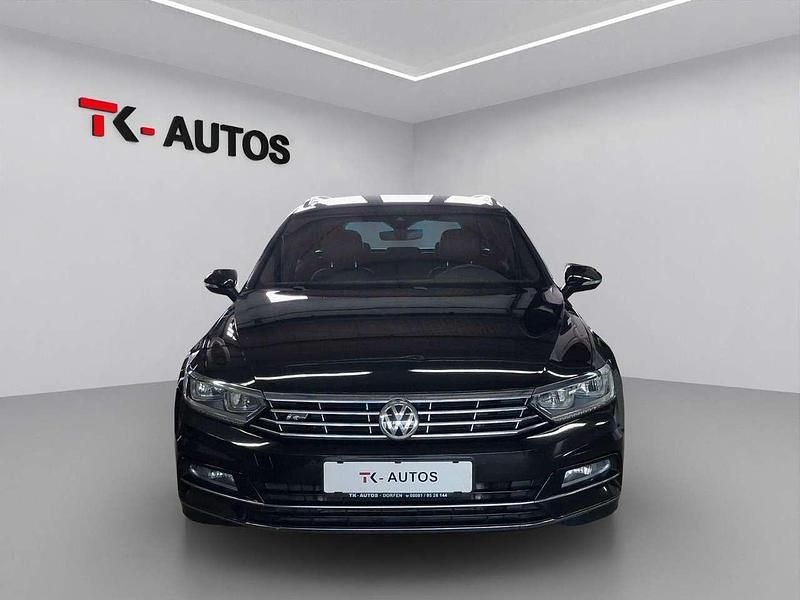 Gebraucht VW Passat R-line 150 PS (110 kW) 2019 Schwarz Kombi