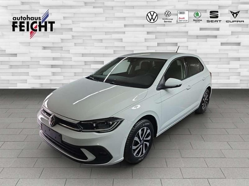 Pure white Gebraucht 2023 VW Polo Active Kleinwagen | 22.470 € (Fairer Preis) - Bild 1/4