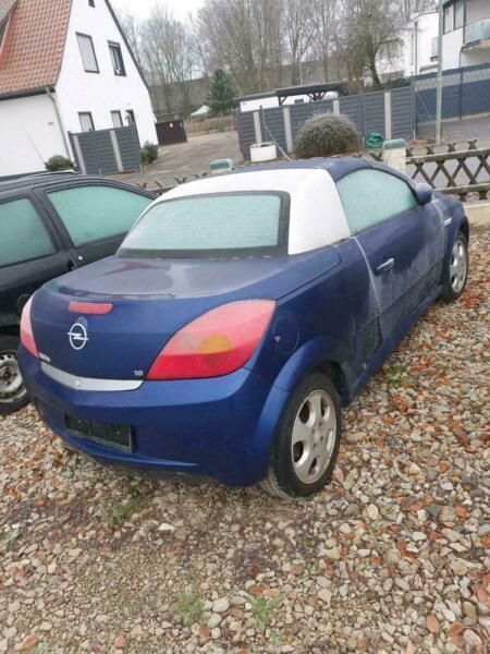 Opel tigra b