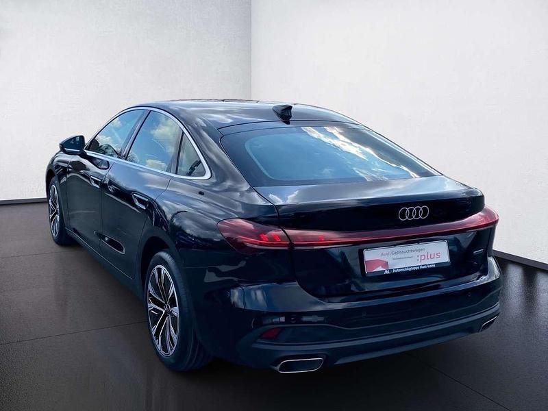 Second-hand Audi A5 Sport 204 CP (150 kW) 2024 Negru Berlinǎ