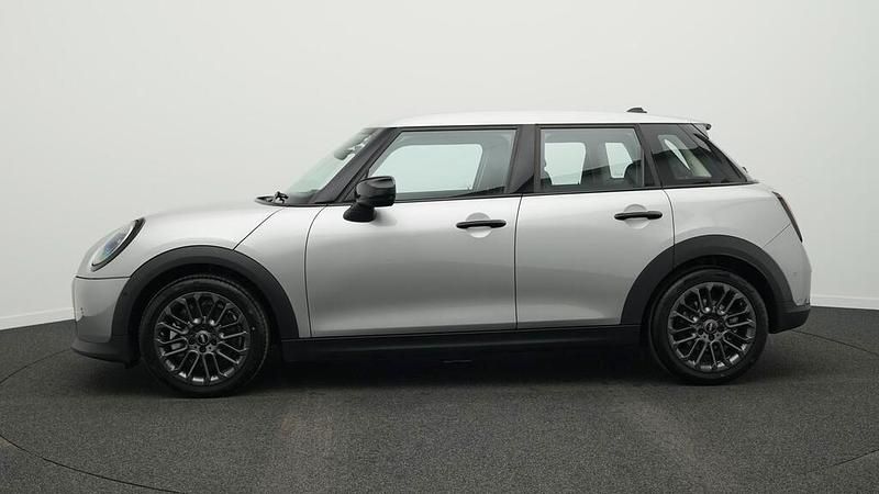 Gebraucht Mini Cooper 156 PS (114 kW) 2024 Silber Kleinwagen