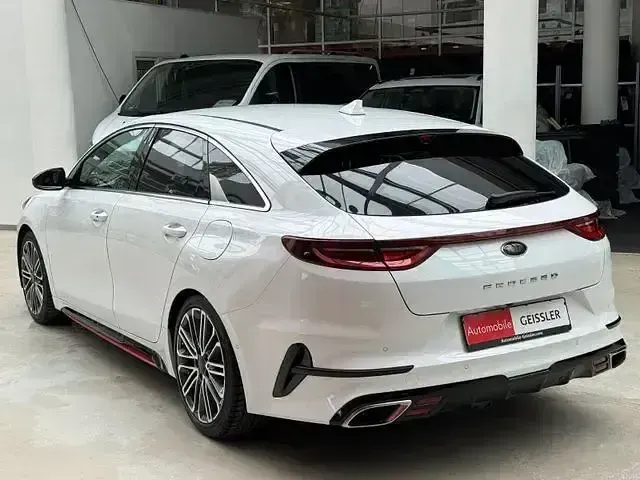 Gebraucht Kia ProCeed GT 235 PS (172 kW) 2019 Dark penta Kombi