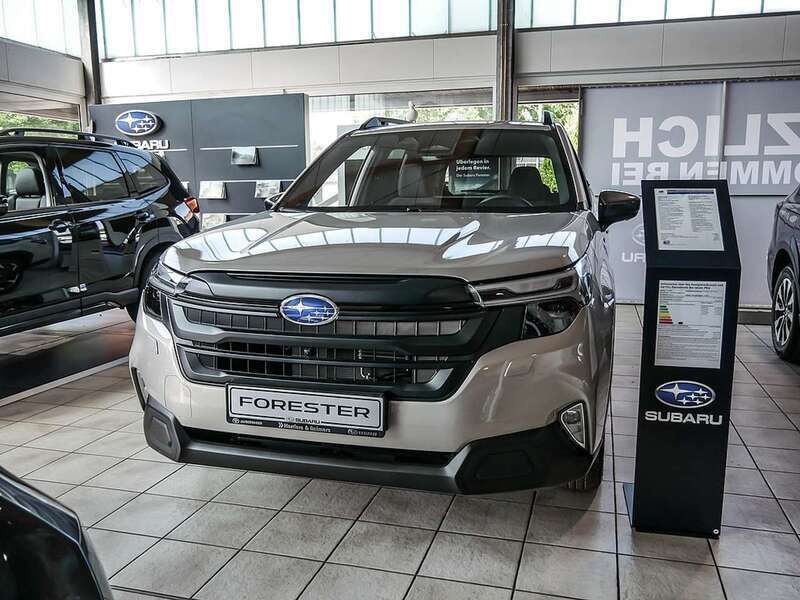 Neu Subaru Forester Active 136 PS (100 kW) 2025 Beige SUV