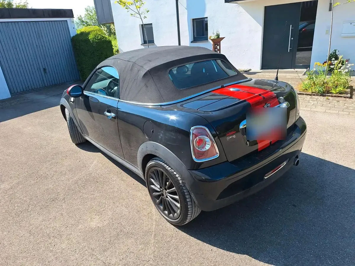Gebraucht Mini Cooper Roadster 122 PS (89 kW) 2012 Schwarz Cabrio