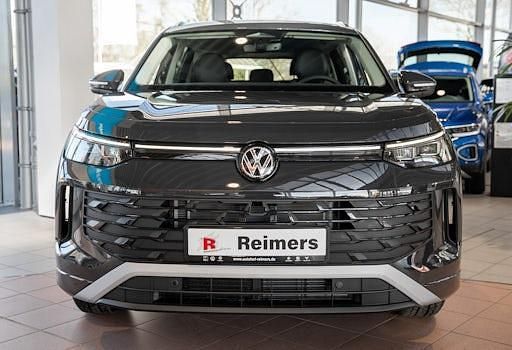 Gebraucht VW Tayron Life 193 PS (141 kW) 2026 Grau SUV