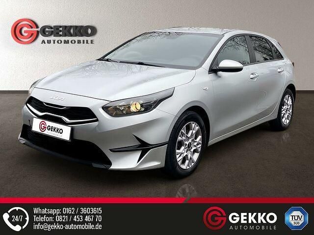 Gebraucht Kia Ceed 101 PS (74 kW) 2022 Silber Kleinwagen