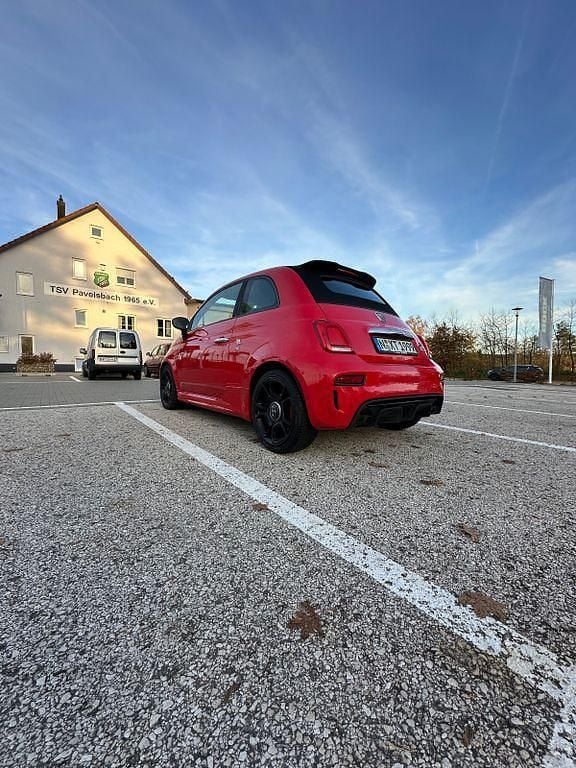 Rot Gebraucht 2018 Abarth 595C Pista Cabrio | 17.900 € (Fairer Preis) - Bild 1/4