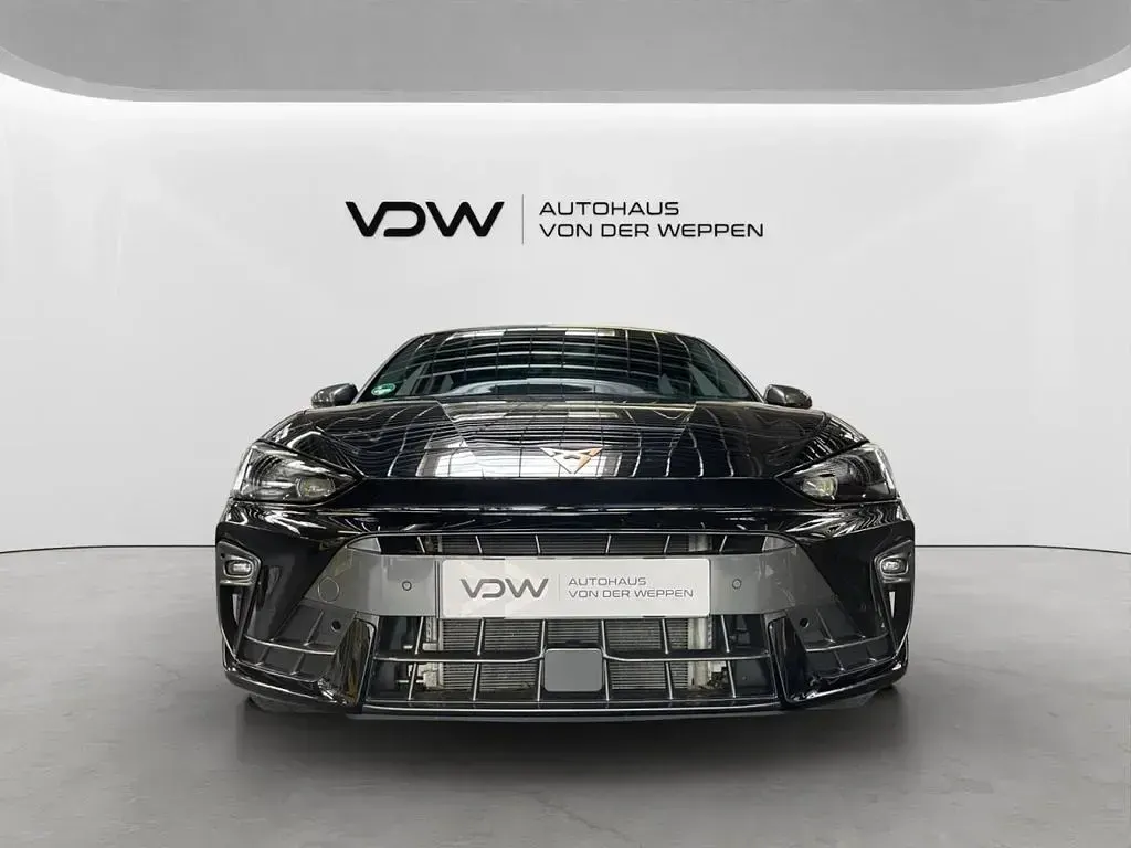 Gebraucht Cupra Leon 150 PS (110 kW) 2025 Mitternachtsschwarz Limousine