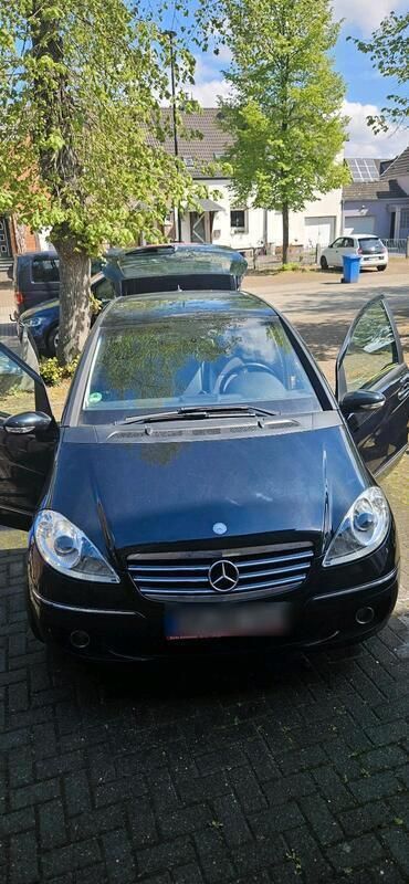 Schwarz Gebraucht 2005 Mercedes A170 Avantgarde Kleinwagen | 2.500 € - Bild 1/4