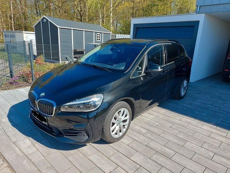 Gebraucht BMW 220 Active Tourer 192 PS (141 kW) 2019 Schwarz Van / Kleinbus