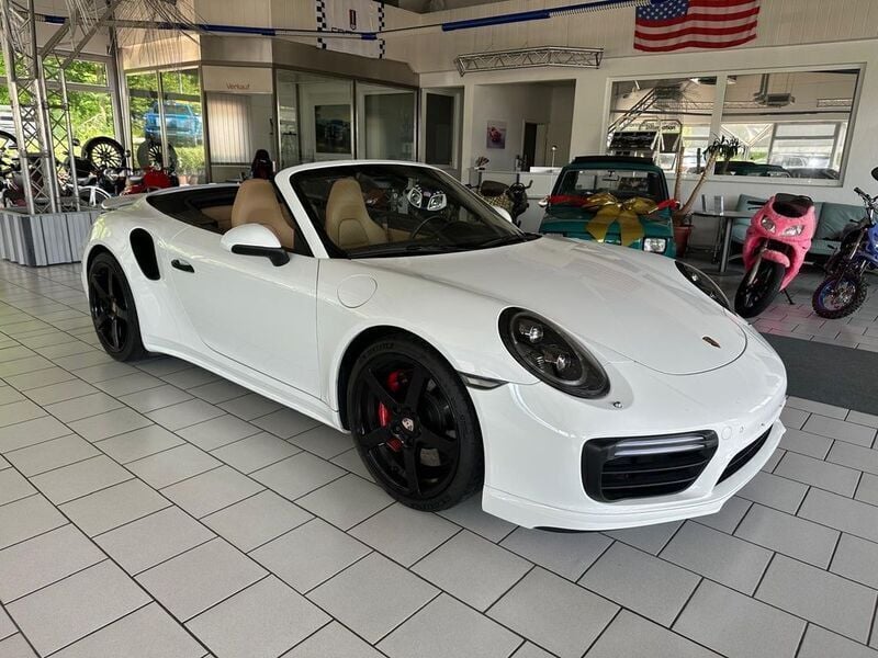 Weiß Gebraucht 2018 Porsche 911 Turbo Cabriolet Cabrio | 109.999 € - Bild 1/4