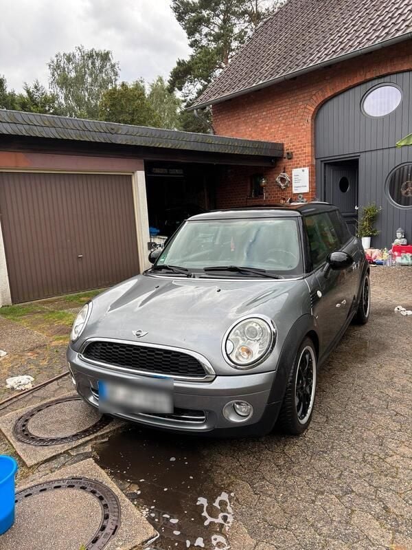 Silber Gebraucht 2010 Mini Cooper Kleinwagen | 3.490 € (Guter Preis) - Bild 1/4