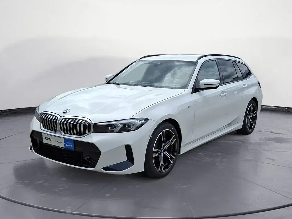 Gebraucht BMW 318 Performance 156 PS (114 kW) 2025 Weiß Kombi