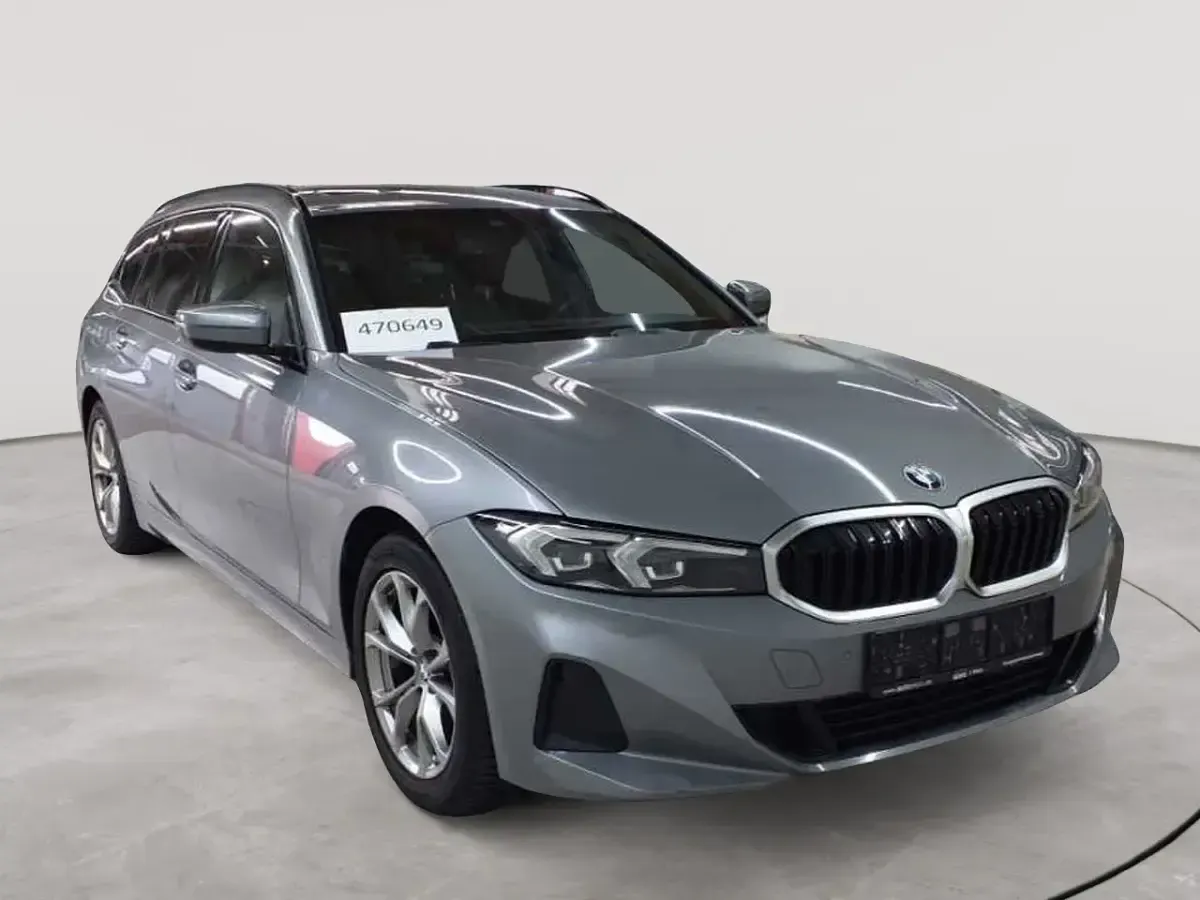 Gebraucht BMW 320 Sport Line 190 PS (139 kW) 2024 Kombi