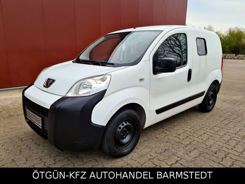 Weiß Gebraucht 2008 Peugeot Bipper Van / Kleinbus | 5.490 € (Teuer) - Bild 1/4
