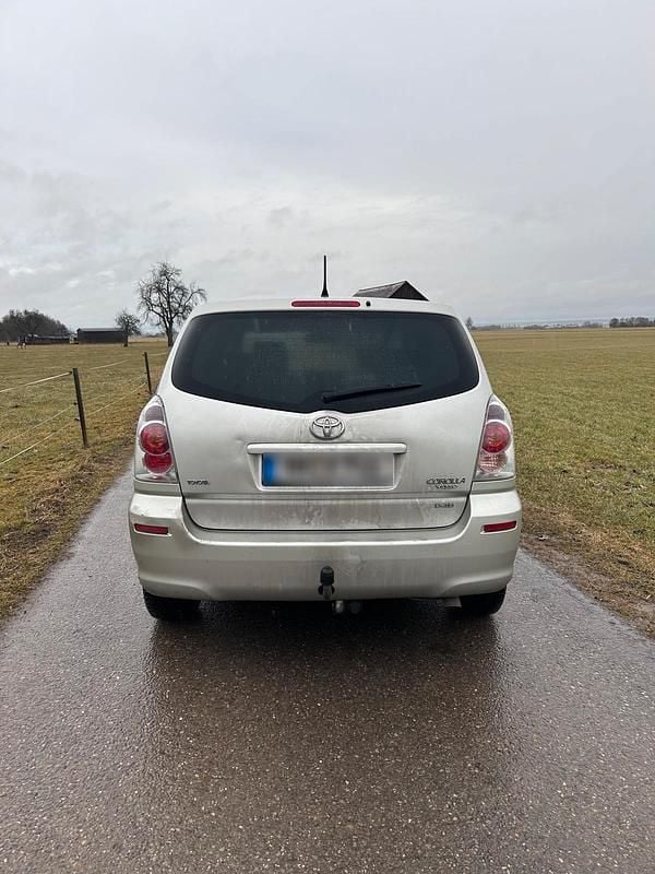 Gebraucht Toyota Corolla 177 PS (130 kW) 2007 Gold Kombi