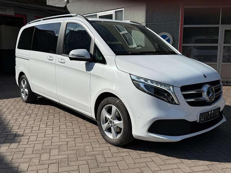 Andere Gebraucht 2020 Mercedes V220 Van / Kleinbus | 34.950 € (Superpreis) - Bild 1/4