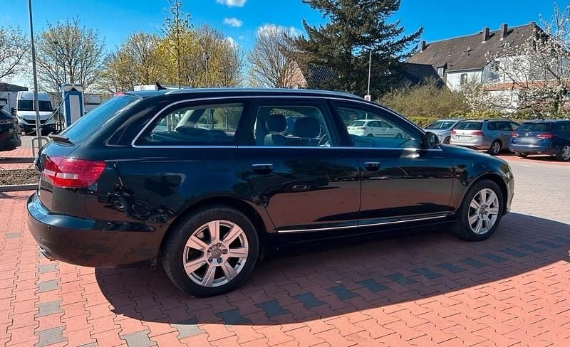 Używany Audi A6 240 KM (176 kW) 2011 Czarny Kombi