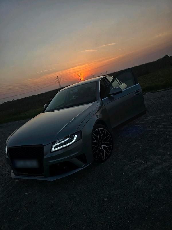 Gebraucht 2010 Audi A4 Limousine | 9.999 € (Etwas zu teuer) - Bild 1/4