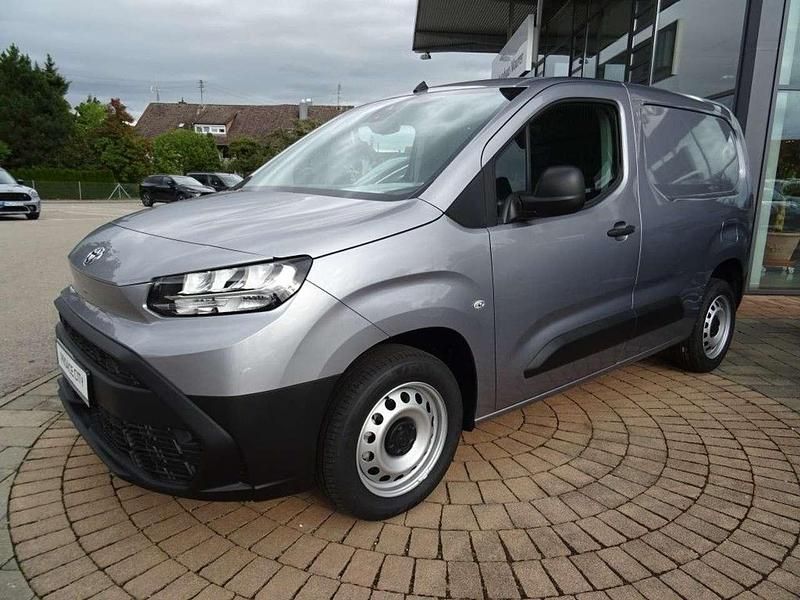 Silver metallic Neu 2025 Toyota Proace City Van | 26.890 € (Guter Preis) - Bild 1/4