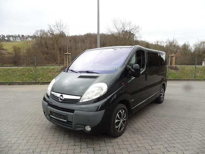 Gebraucht Opel Vivaro 114 PS (83 kW) 2014 Schwarz Van / Kleinbus