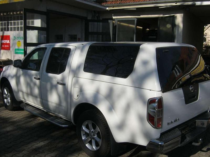 Gebraucht Nissan Navara 190 PS (139 kW) 2012 Weiß Pickup