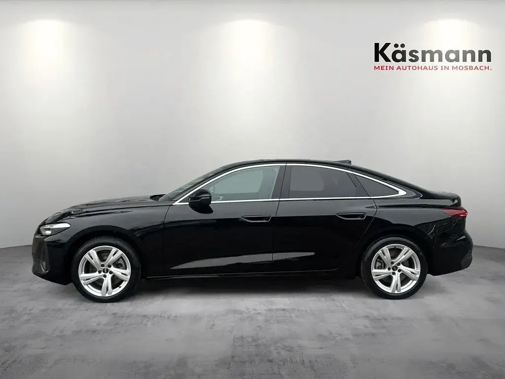 Gebraucht Audi A5 Business 204 PS (150 kW) 2025 Mythosschwarz metallic Limousine