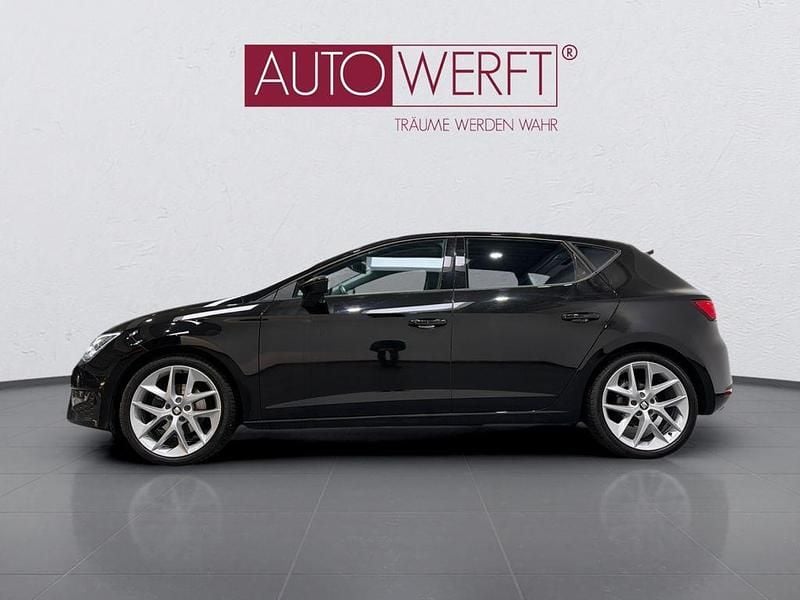 Second-hand Seat Leon FR 150 CP (110 kW) 2015 Negru Berlinǎ
