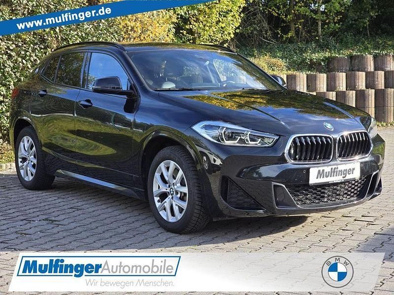 Black sapphire (metallic) Gebraucht 2023 BMW X2 M Sport SUV | 28.499 € (Superpreis) - Bild 1/4