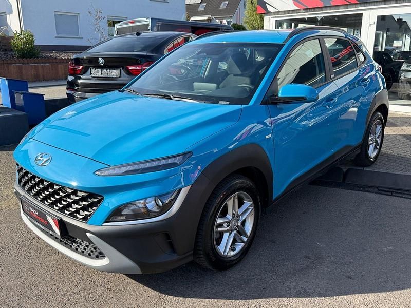 Gebraucht Hyundai Kona Select 120 PS (88 kW) 2021 Blau SUV