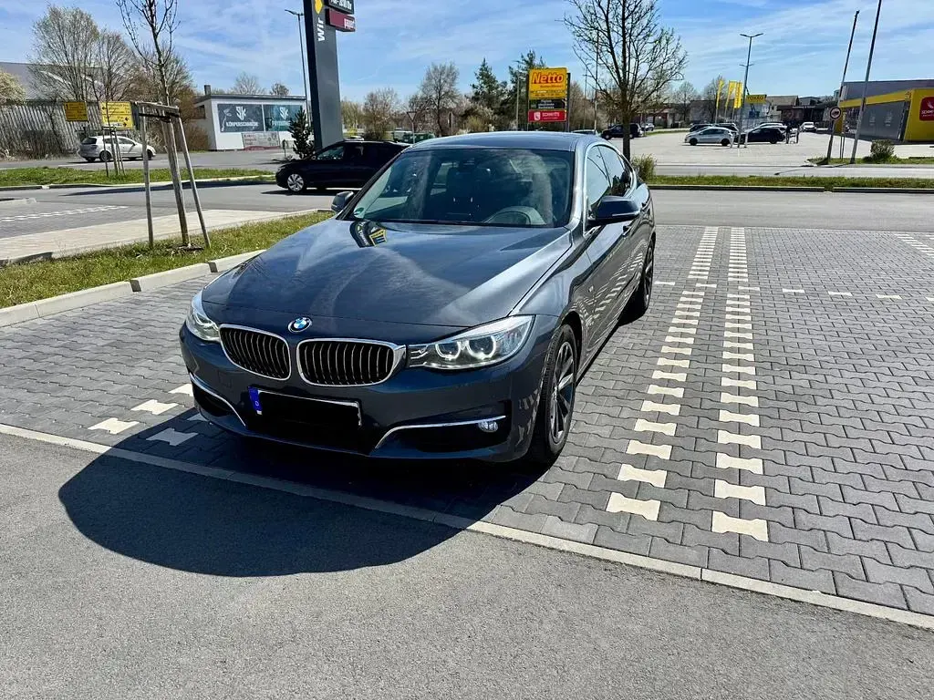 Gebraucht BMW 330 Luxury Line 258 PS (189 kW) 2014 Grau Limousine