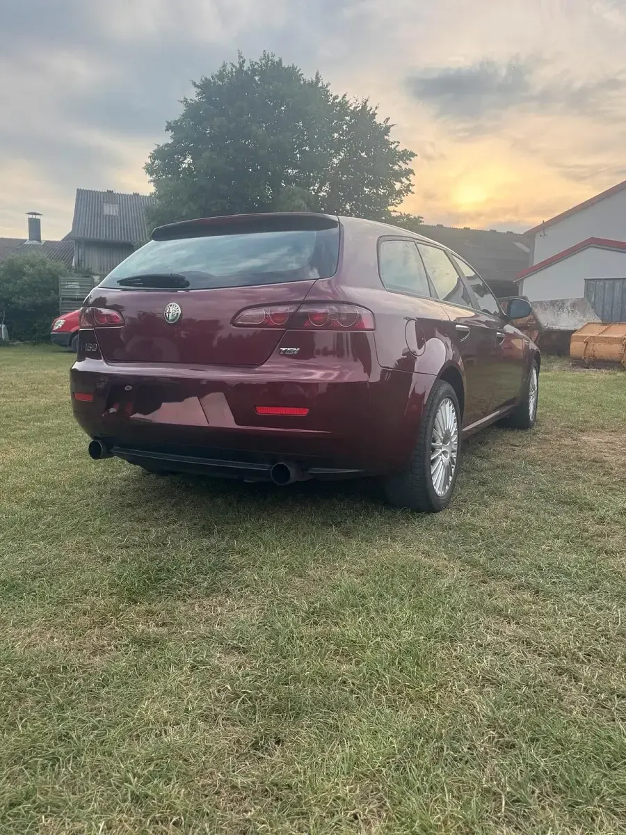 Gebraucht Alfa Romeo 159 200 PS (147 kW) 2010 Rot Kombi