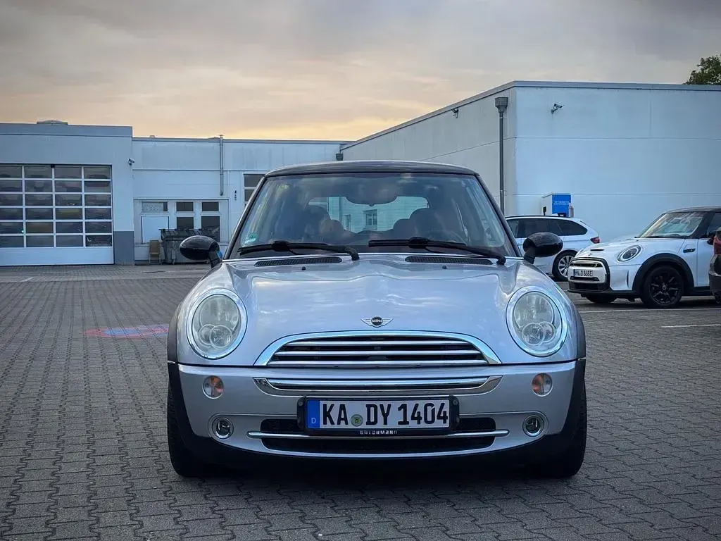 Occasion Mini Cooper 116 PK (85 kW) 2004 Zilver Hatchback