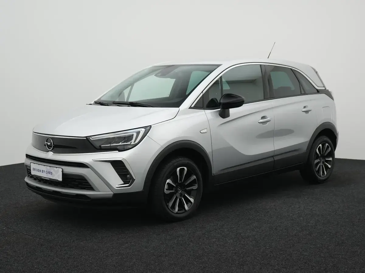 Używany Opel Crossland Elegance 110 KM (80 kW) 2024 Srebrny SUV