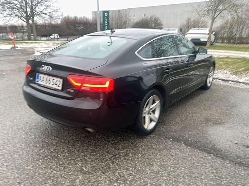 Gebraucht Audi A5 Sportback 170 PS (125 kW) 2012 Schwarz Kleinwagen