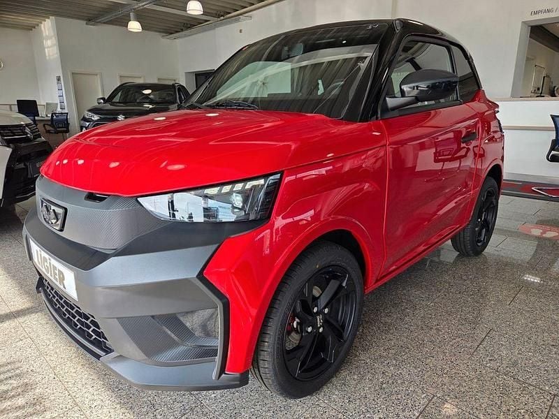 Ny Ligier JS50 2025 Rød Hatchback