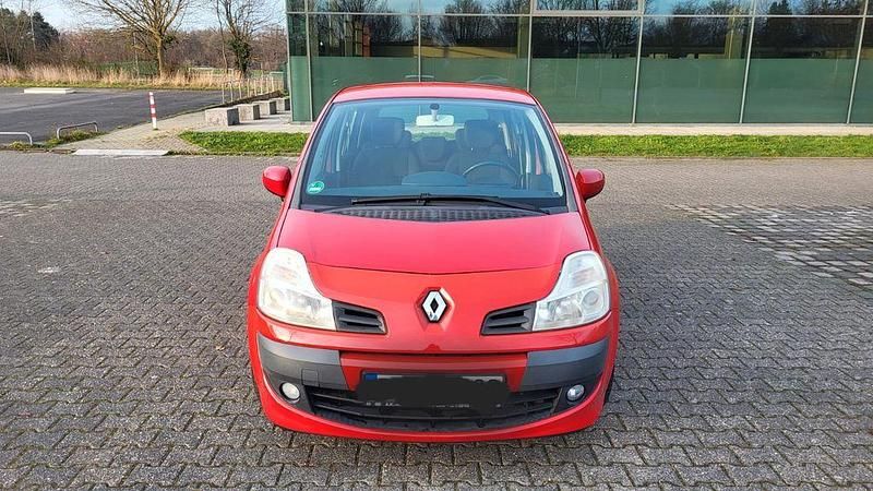 Rot Gebraucht 2011 Renault Modus Dynamique Van / Kleinbus | 2.990 € (Fairer Preis) - Bild 1/4