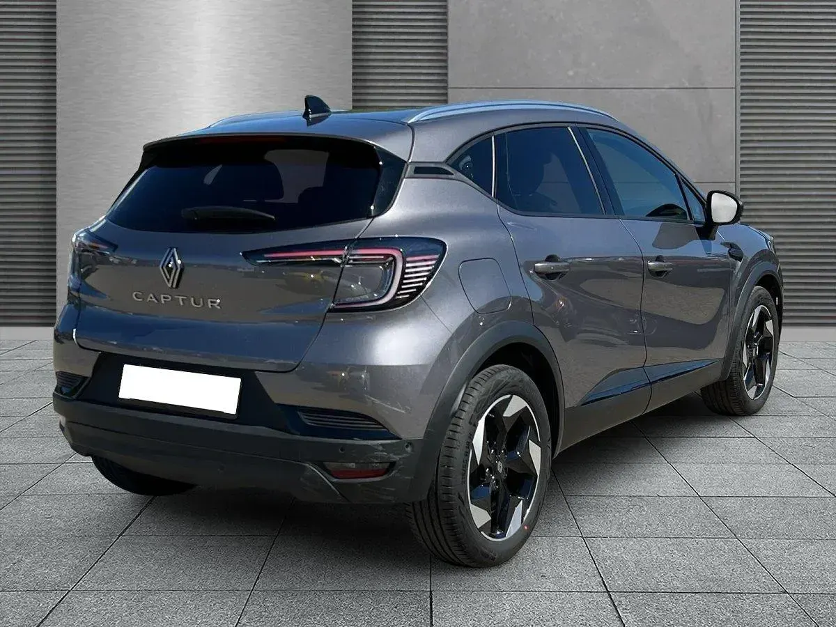 Gebraucht Renault Captur Techno 140 PS (102 kW) 2025 Rafalegrau SUV