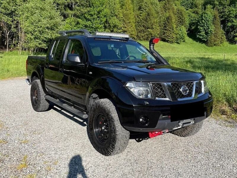 Schwarz Gebraucht 2007 Nissan Navara SE Abholung | 11.500 € (Teuer) - Bild 1/4