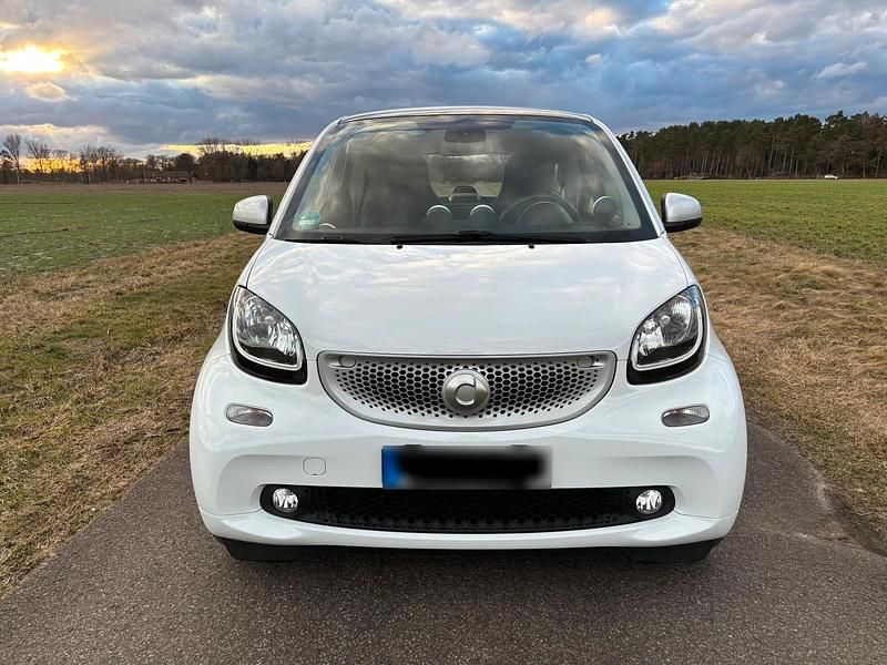 Gebraucht Smart ForTwo Coupé Prime 71 PS (52 kW) 2015 Weiß Coupé