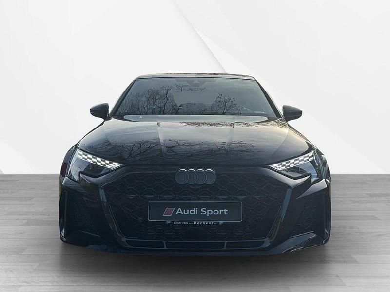 Gebraucht Audi RS3 Ambiente 400 PS (294 kW) 2025 Mythosschwarz metallic Limousine