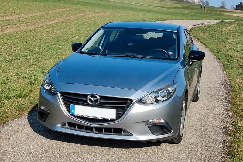 Gebraucht Mazda 3 101 PS (74 kW) 2015 Silber Limousine