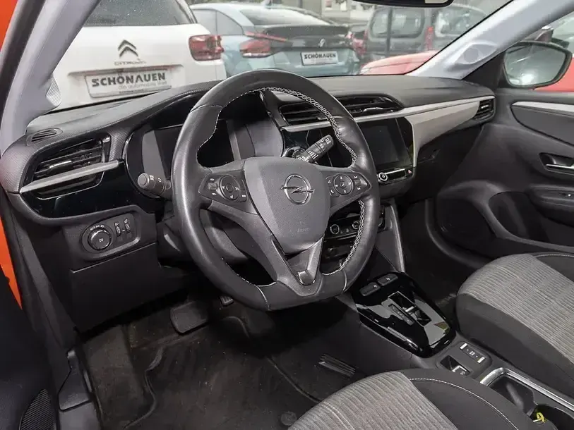Używany Opel Corsa-e Edition 100 kW (136 KM) 2022 Pomarańczowy Hatchback
