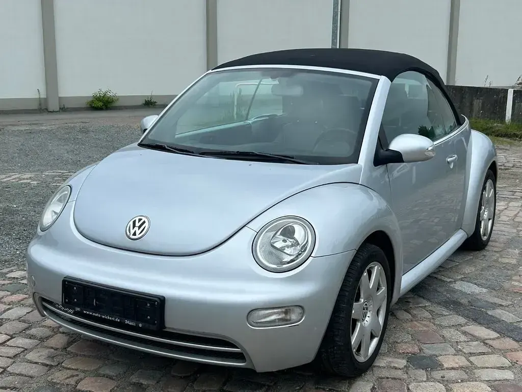 Gebraucht VW New Beetle Cabriolet 102 PS (75 kW) 2004 Silber Cabrio