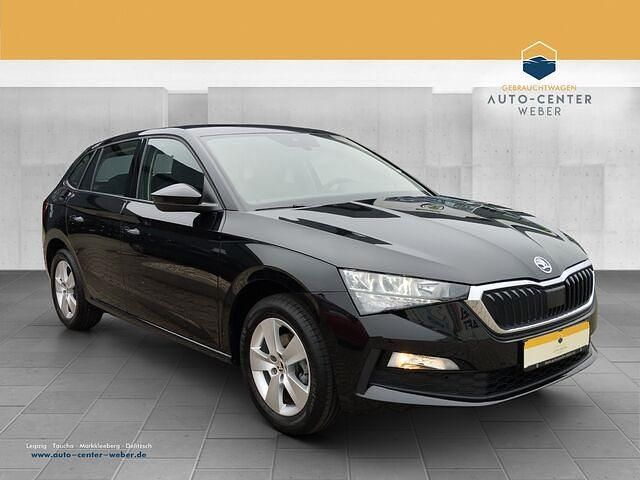 Gebraucht Skoda Scala Cool Plus 110 PS (80 kW) 2023 Blackmagic perleffekt Kleinwagen