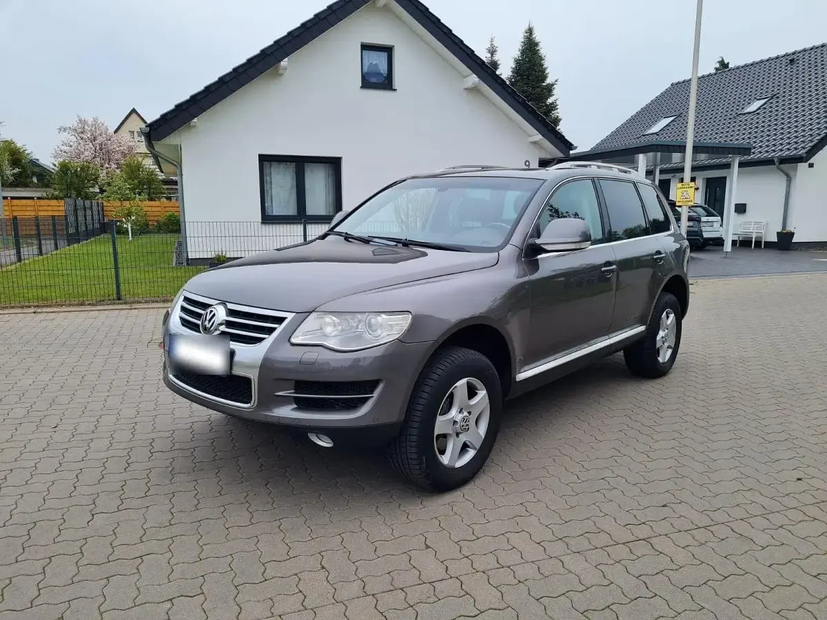 Gebraucht VW Touareg 239 PS (175 kW) 2008 Grau SUV