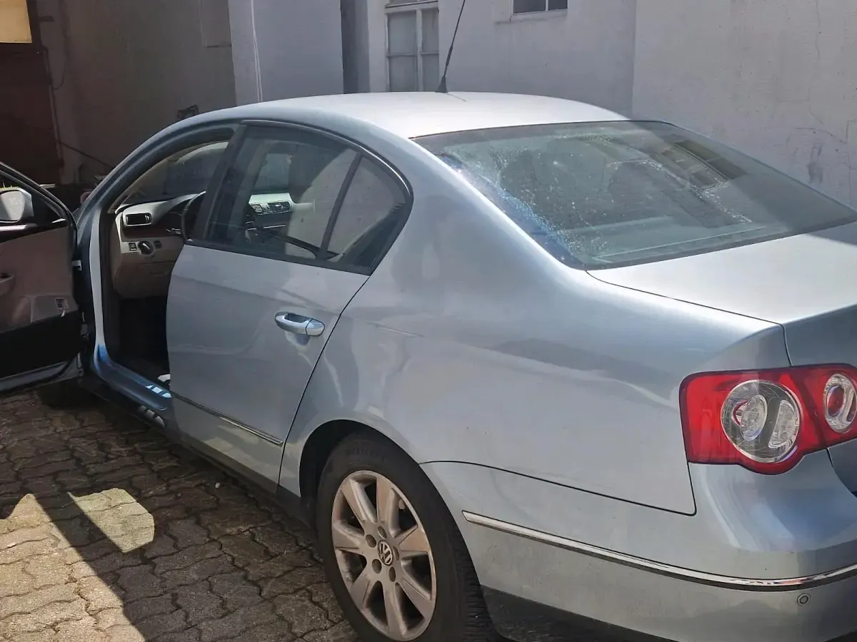 Gebraucht VW Passat 150 PS (110 kW) 2005 Silber Limousine