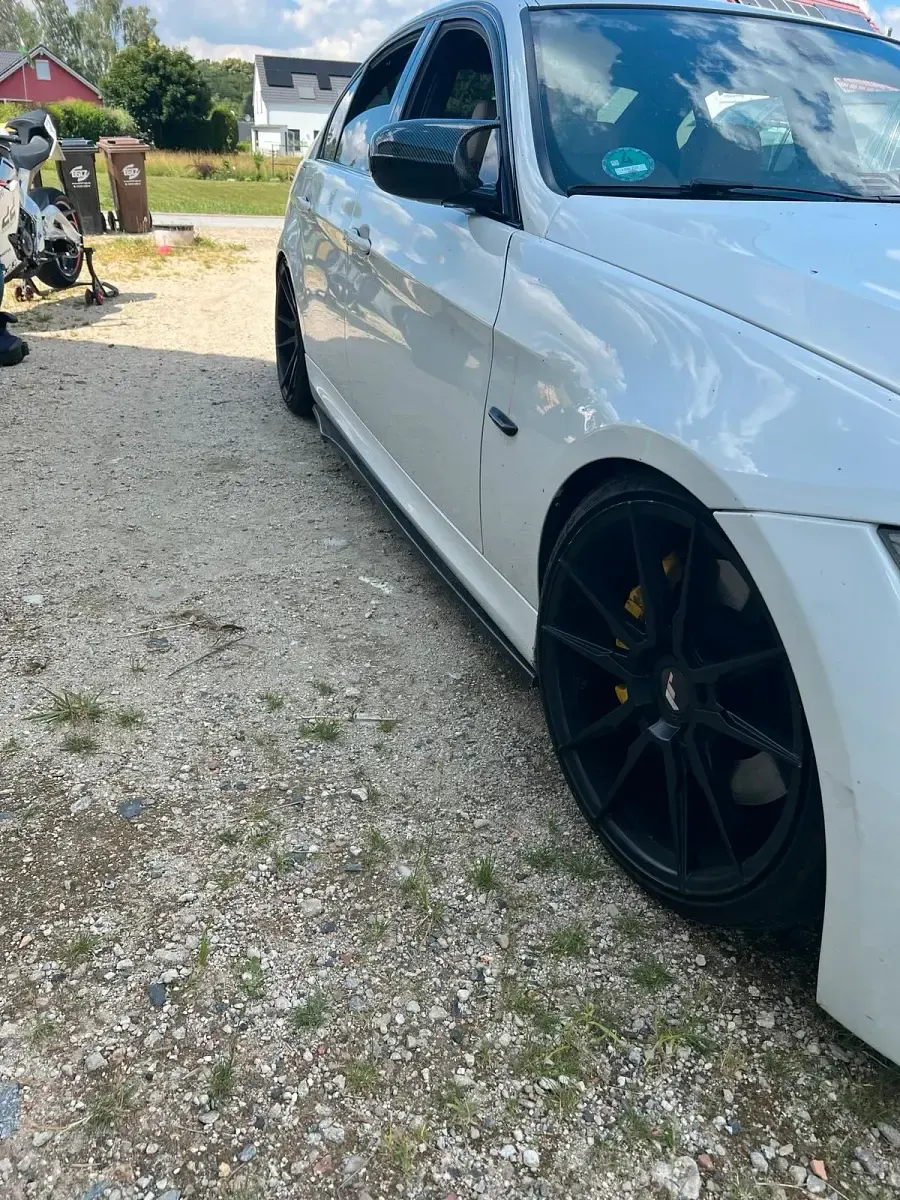 Gebraucht BMW 335 306 PS (225 kW) 2011 Weiß Limousine