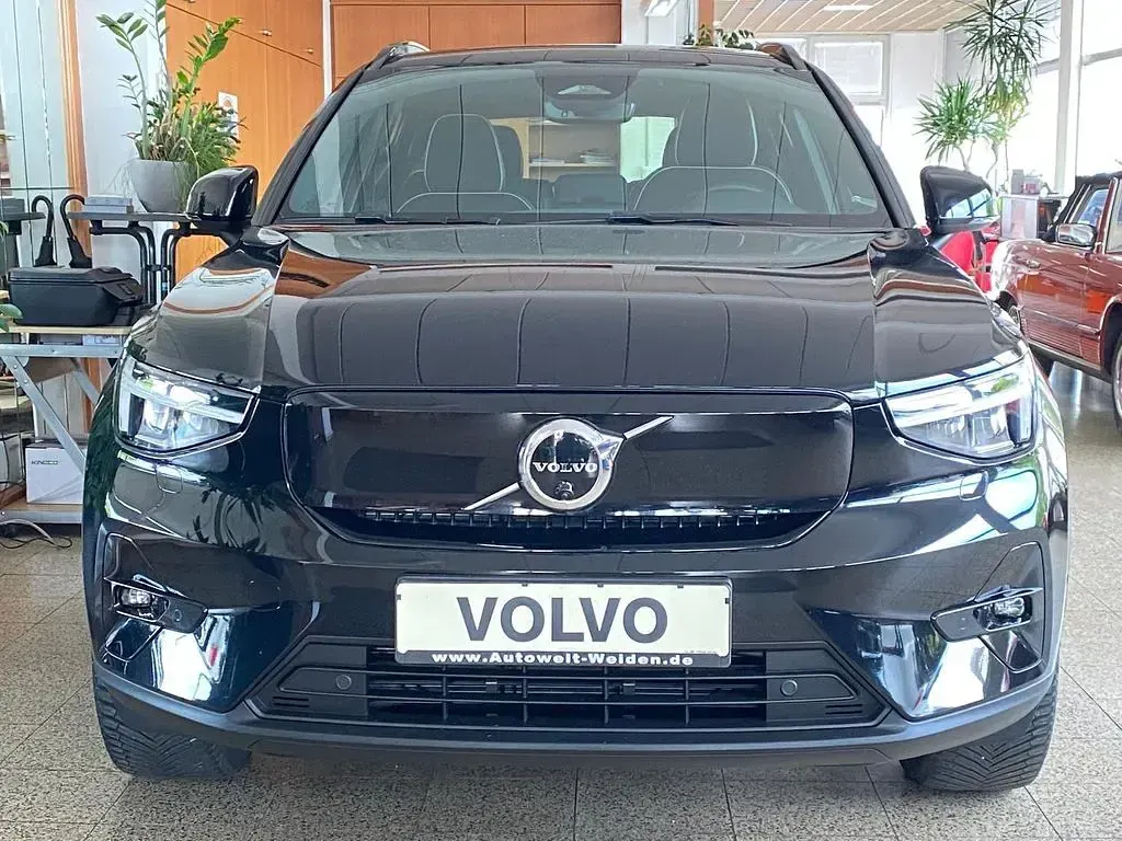 Gebraucht Volvo XC40 Ultimate 185 kW (252 PS) 2023 Schwarz SUV